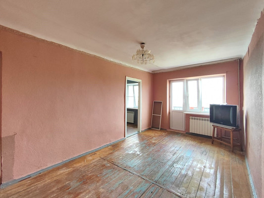 Продам трехкомнатную (3-комн.) квартиру, Вокзальная ул, 21, Апшеронск г