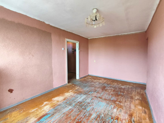 Продам трехкомнатную (3-комн.) квартиру, Вокзальная ул, 21, Апшеронск г