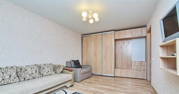 Продам однокомнатную (1-комн.) квартиру, Кореновская ул, 9, Краснодар г