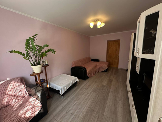 Продам двухкомнатную (2-комн.) квартиру, им. Вишняковой ул, 69, Краснодар г