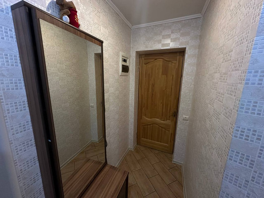 Продам двухкомнатную (2-комн.) квартиру, им. Вишняковой ул, 69, Краснодар г