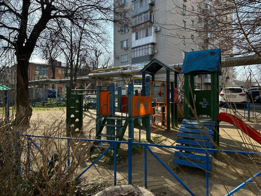 Продам двухкомнатную (2-комн.) квартиру, им. Вишняковой ул, 69, Краснодар г