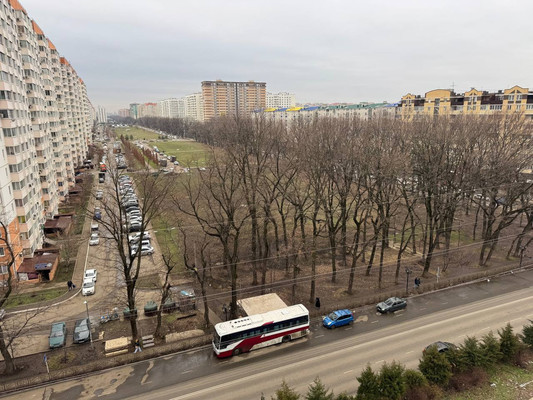 Продам однокомнатную (1-комн.) квартиру, Домбайская ул, 55к6, Краснодар г