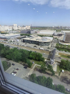 Продам многокомнатную квартиру, им. Александра Покрышкина ул, 2/2, Краснодар г