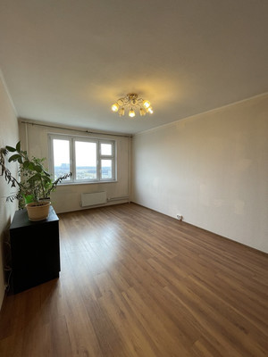 Продам двухкомнатную (2-комн.) квартиру, Новое ш, 7к2, Дрожжино рп