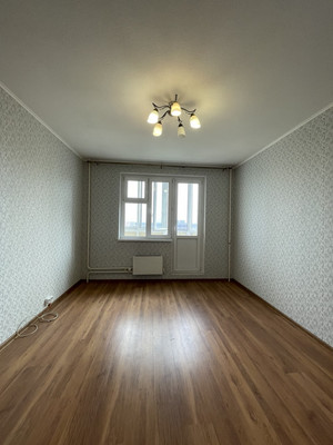 Продам двухкомнатную (2-комн.) квартиру, Новое ш, 7к2, Дрожжино рп