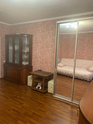 Продам однокомнатную (1-комн.) квартиру, им. Ломоносова ул, 14/1, Краснодар г