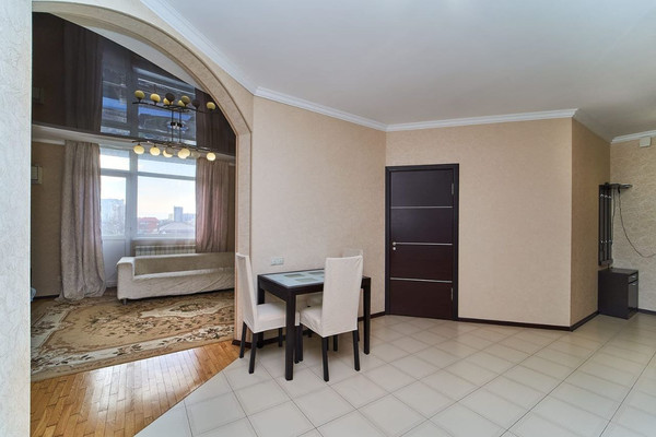 Продам двухкомнатную (2-комн.) квартиру, Длинная ул, 192, Краснодар г