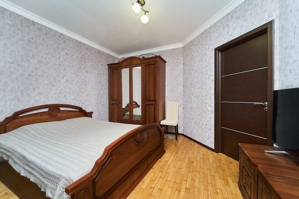Продам двухкомнатную (2-комн.) квартиру, Длинная ул, 192, Краснодар г