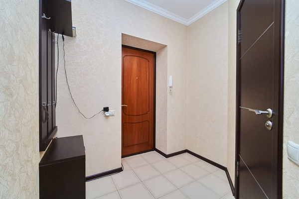 Продам двухкомнатную (2-комн.) квартиру, Длинная ул, 192, Краснодар г