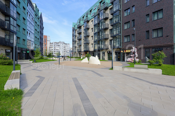 Продам трехкомнатную (3-комн.) квартиру, Октябрьская ул, 12 , Калининград г