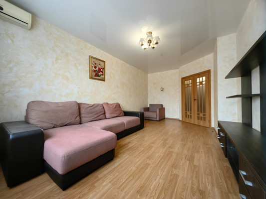 Продам двухкомнатную (2-комн.) квартиру, Еременко ул, 58/11, Ростов-на-Дону г