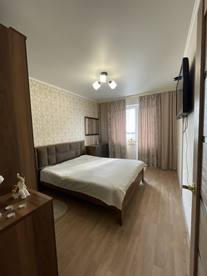 Продам двухкомнатную (2-комн.) квартиру, Сергея Казьмина ул, 2, Липецк г
