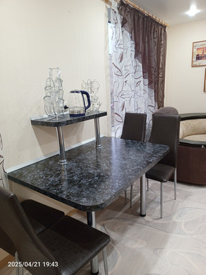 Продам двухкомнатную (2-комн.) квартиру, Чапаева ул, 21/3, Лысьва г