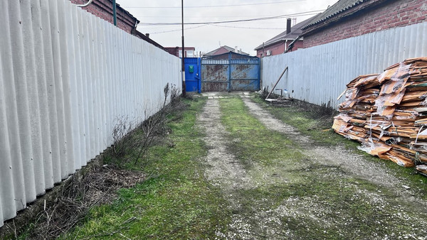 Продам дом, Советская ул, 38, Яблоновский пгт, 0 км от города