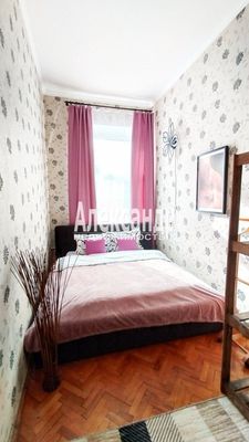 Продам двухкомнатную (2-комн.) квартиру, Фурштатская ул, 18, Санкт-Петербург г