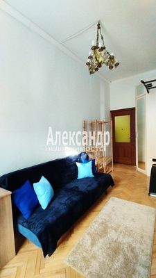 Продам двухкомнатную (2-комн.) квартиру, Фурштатская ул, 18, Санкт-Петербург г