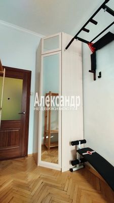 Продам двухкомнатную (2-комн.) квартиру, Фурштатская ул, 18, Санкт-Петербург г