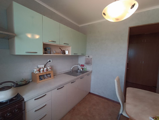 Продам двухкомнатную (2-комн.) квартиру, Дружбы ул, 7/22, Волгодонск г