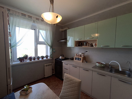 Продам двухкомнатную (2-комн.) квартиру, Дружбы ул, 7/22, Волгодонск г