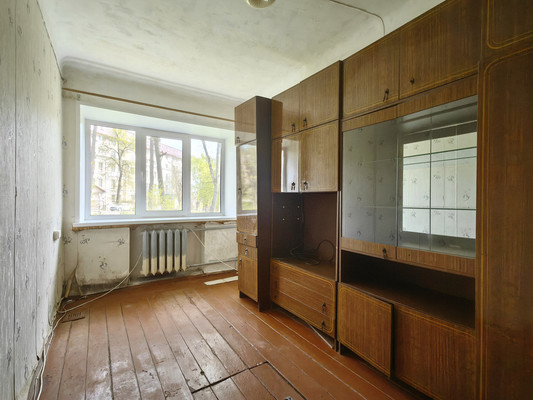 Продам 2-комн. в 5-комн. квартире, Химиков ул, 13, Серпухов г