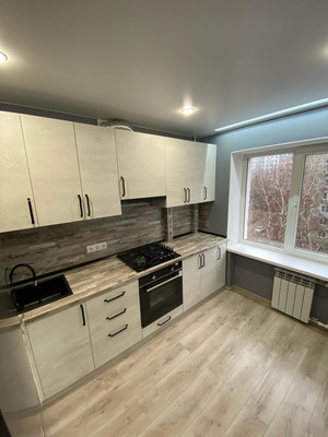 Продам двухкомнатную (2-комн.) квартиру, Орбитальная ул, 32к1, Ростов-на-Дону г