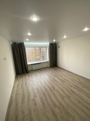 Продам двухкомнатную (2-комн.) квартиру, Орбитальная ул, 32к1, Ростов-на-Дону г
