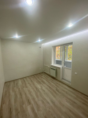Продам двухкомнатную (2-комн.) квартиру, Королева пр-кт, 16, Ростов-на-Дону г