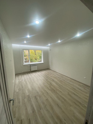 Продам двухкомнатную (2-комн.) квартиру, Королева пр-кт, 16, Ростов-на-Дону г
