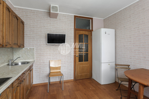 Продам трехкомнатную (3-комн.) квартиру, Чоботовская ул, 3, Москва г