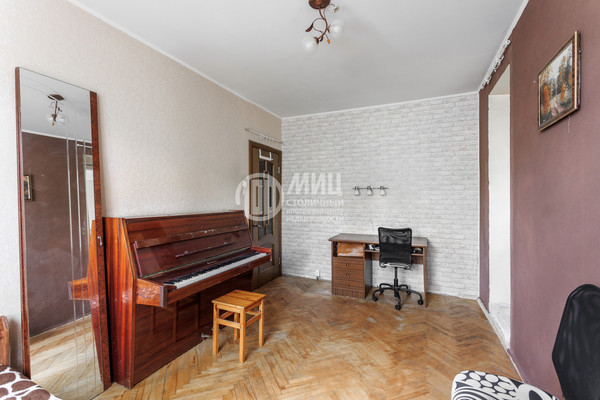 Продам трехкомнатную (3-комн.) квартиру, Чоботовская ул, 3, Москва г