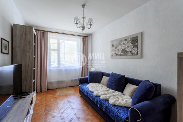 Продам трехкомнатную (3-комн.) квартиру, Чоботовская ул, 3, Москва г