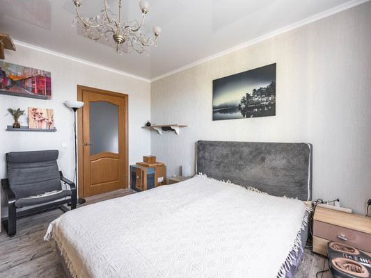 Продам трехкомнатную (3-комн.) квартиру, Бестужевская ул, 7ак3, Санкт-Петербург г