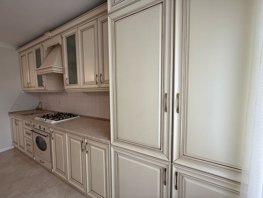 Продам многокомнатную квартиру, Тарчокова ул, 19к10, Нальчик г