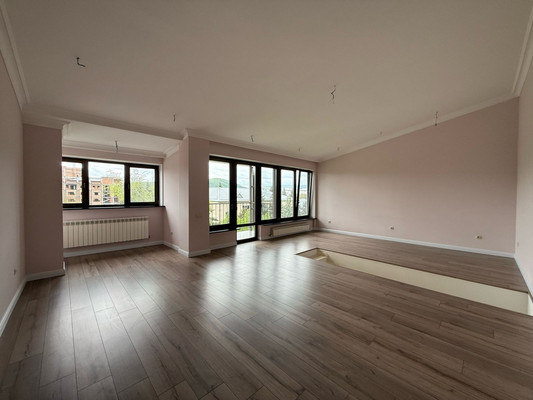 Продам многокомнатную квартиру, Тарчокова ул, 19к10, Нальчик г