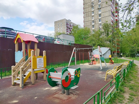 Продам двухкомнатную (2-комн.) квартиру, Петрозаводская ул, 15к5, Москва г