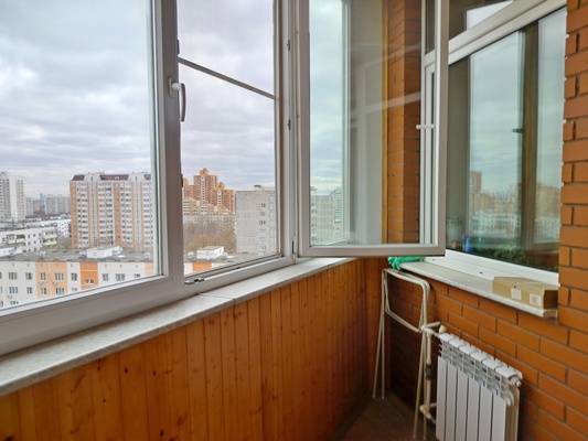 Продам двухкомнатную (2-комн.) квартиру, Петрозаводская ул, 15к5, Москва г