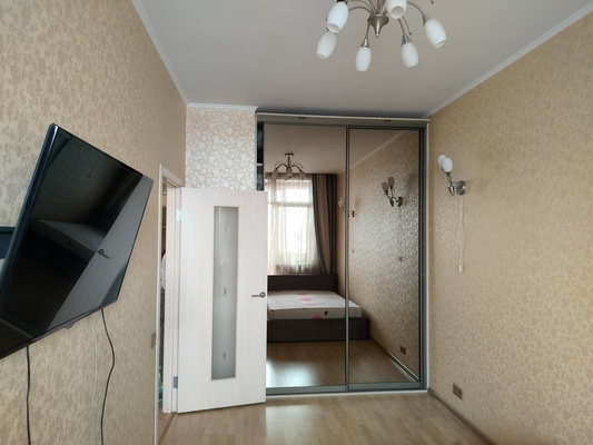 Продам двухкомнатную (2-комн.) квартиру, Петрозаводская ул, 15к5, Москва г