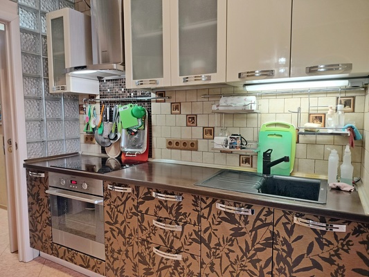 Продам двухкомнатную (2-комн.) квартиру, Петрозаводская ул, 15к5, Москва г