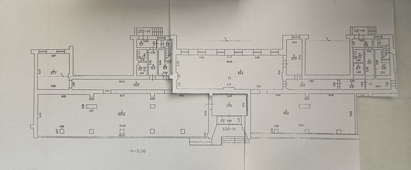 Сдам торговое помещение 242 м2, КИМа пр-кт, 4кВ, Санкт-Петербург г