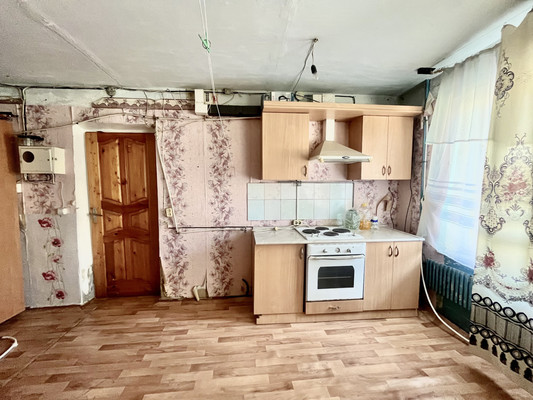 Продам комнату в 3-комн. квартире, Интернациональная ул, 12, Белореченск г
