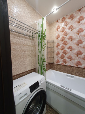 Продам двухкомнатную (2-комн.) квартиру, Мира пр-кт, 33, Волгодонск г