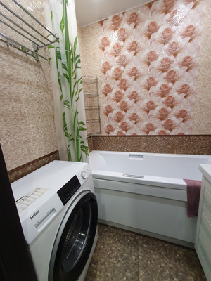 Продам двухкомнатную (2-комн.) квартиру, Мира пр-кт, 33, Волгодонск г