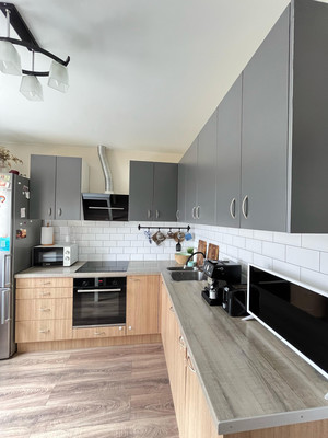 Продам двухкомнатную (2-комн.) квартиру, Сухановская ул, 23, Лопатино рп
