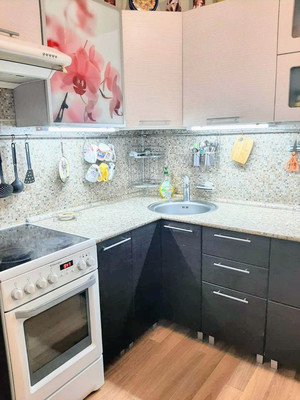 Продам двухкомнатную (2-комн.) квартиру, Академика Доллежаля (Кузнечики мкр.) ул, 13, Подольск г