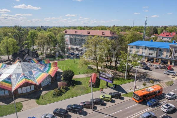 Продам двухкомнатную (2-комн.) квартиру, Мира пр-кт, 84 , Калининград г