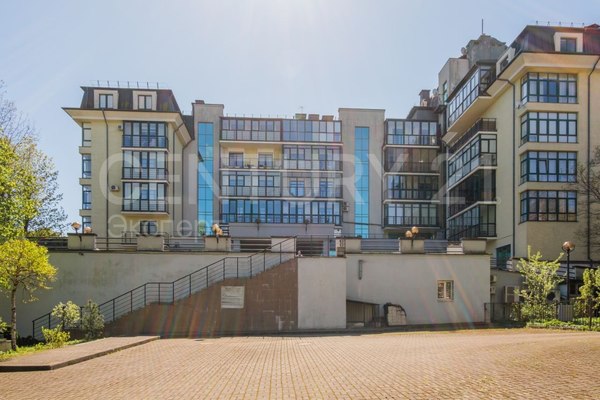 Продам двухкомнатную (2-комн.) квартиру, Мира пр-кт, 84 , Калининград г