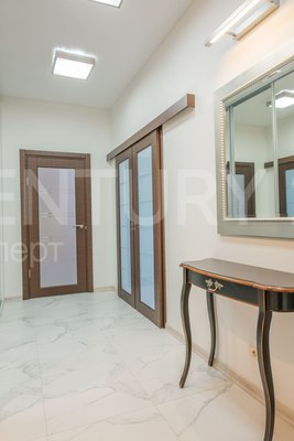 Продам двухкомнатную (2-комн.) квартиру, Мира пр-кт, 84 , Калининград г
