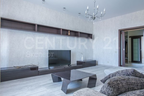 Продам двухкомнатную (2-комн.) квартиру, Мира пр-кт, 84 , Калининград г
