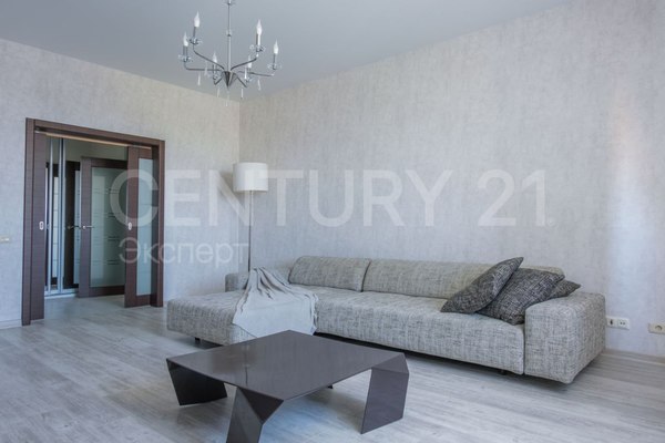 Продам двухкомнатную (2-комн.) квартиру, Мира пр-кт, 84 , Калининград г
